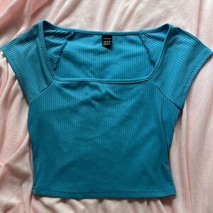 square neck crop top